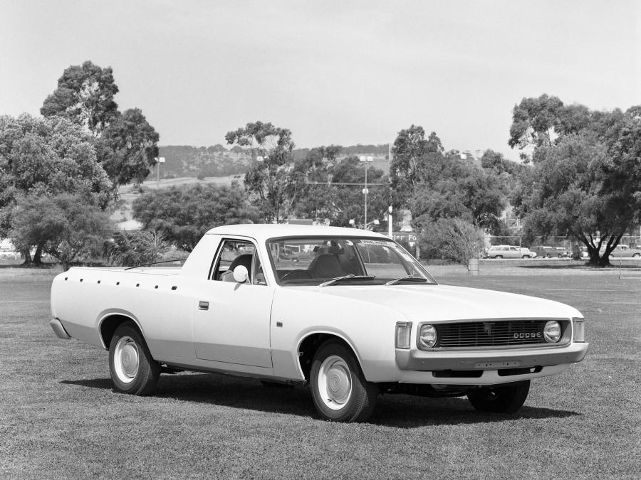  Dodge Valiant Utility 1971 года  (фото 1 из 2)